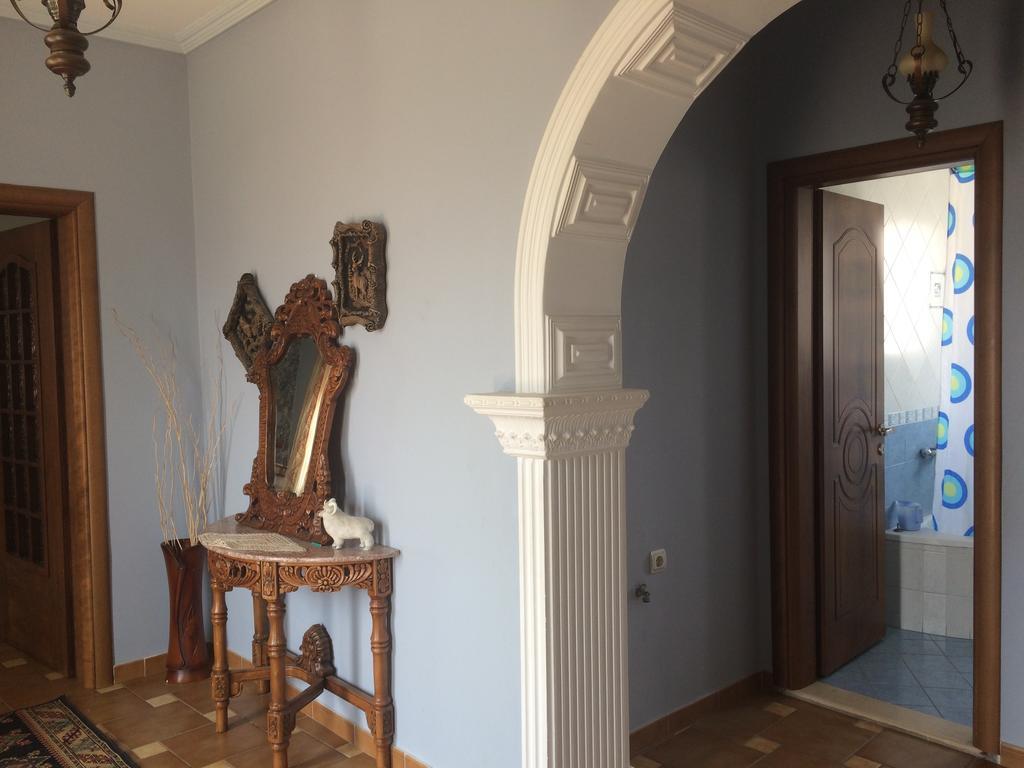 Vila Ridvani Korce Exterior foto